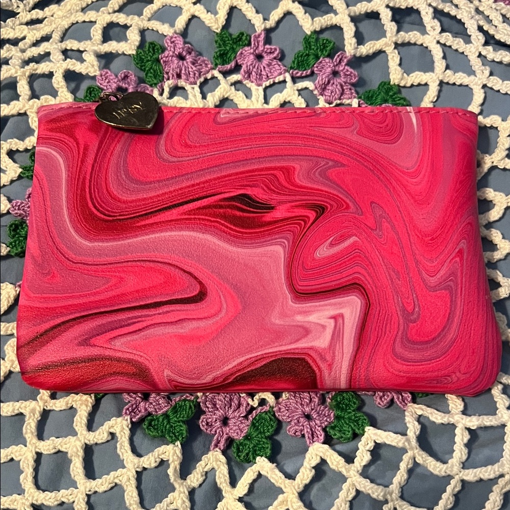 Ipsy Pink Swirl Clutch with Heart Detail